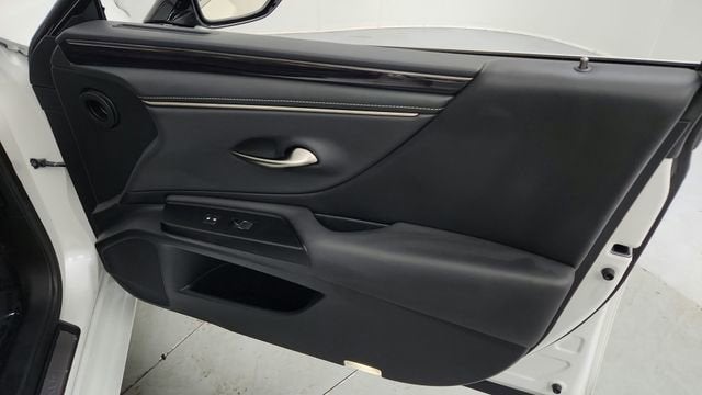 2021 Lexus ES ES 250