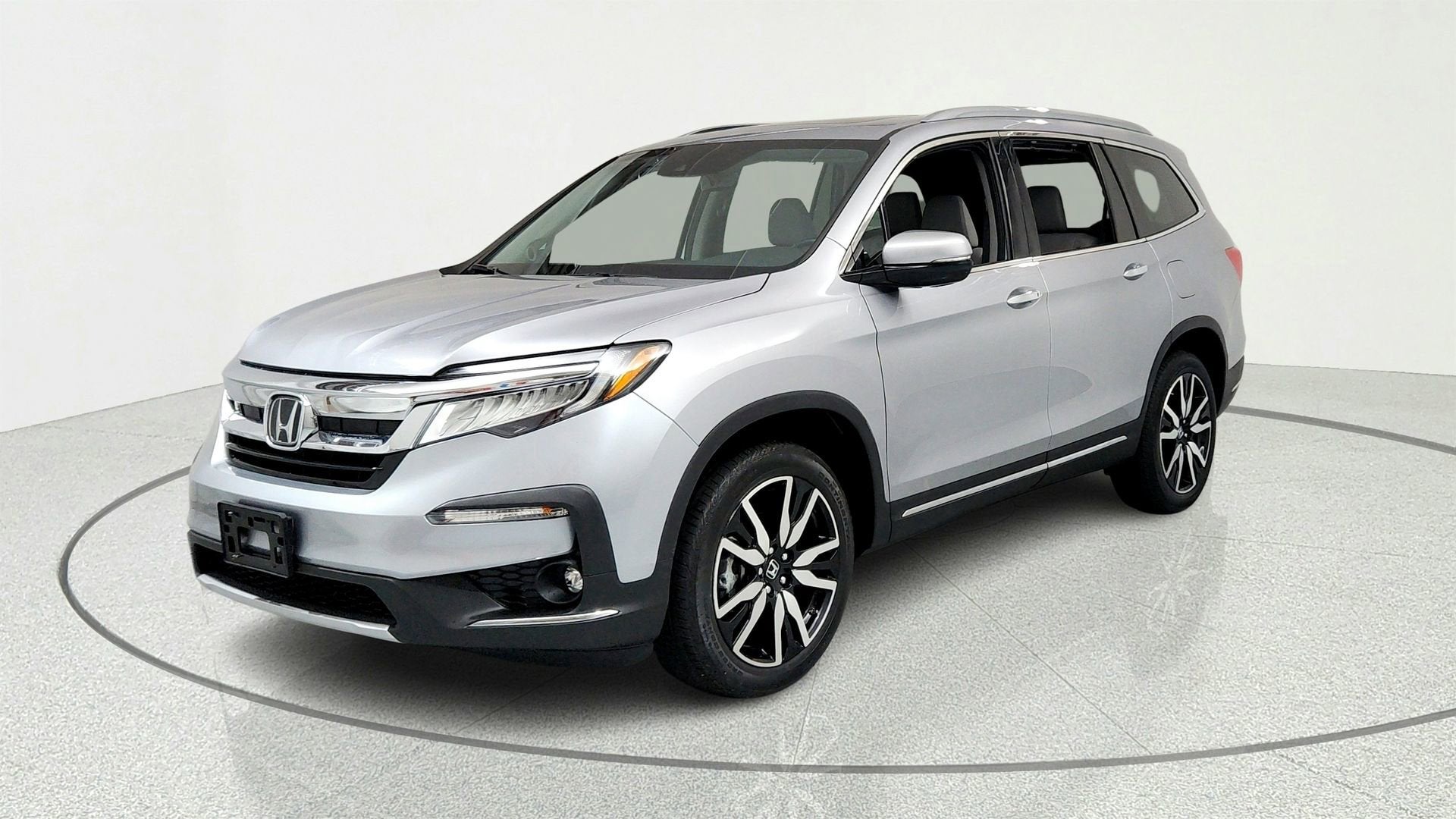 2022 Honda Pilot Touring-7 AWD's photo