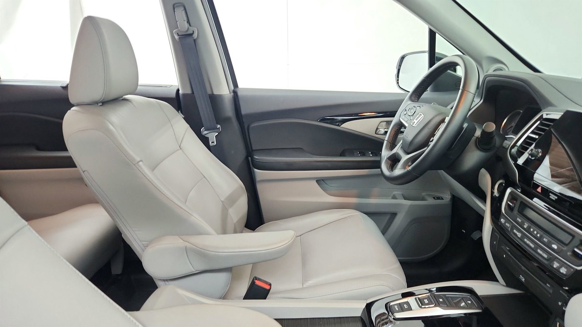2022 Honda Pilot AWD Touring 7 Passenger