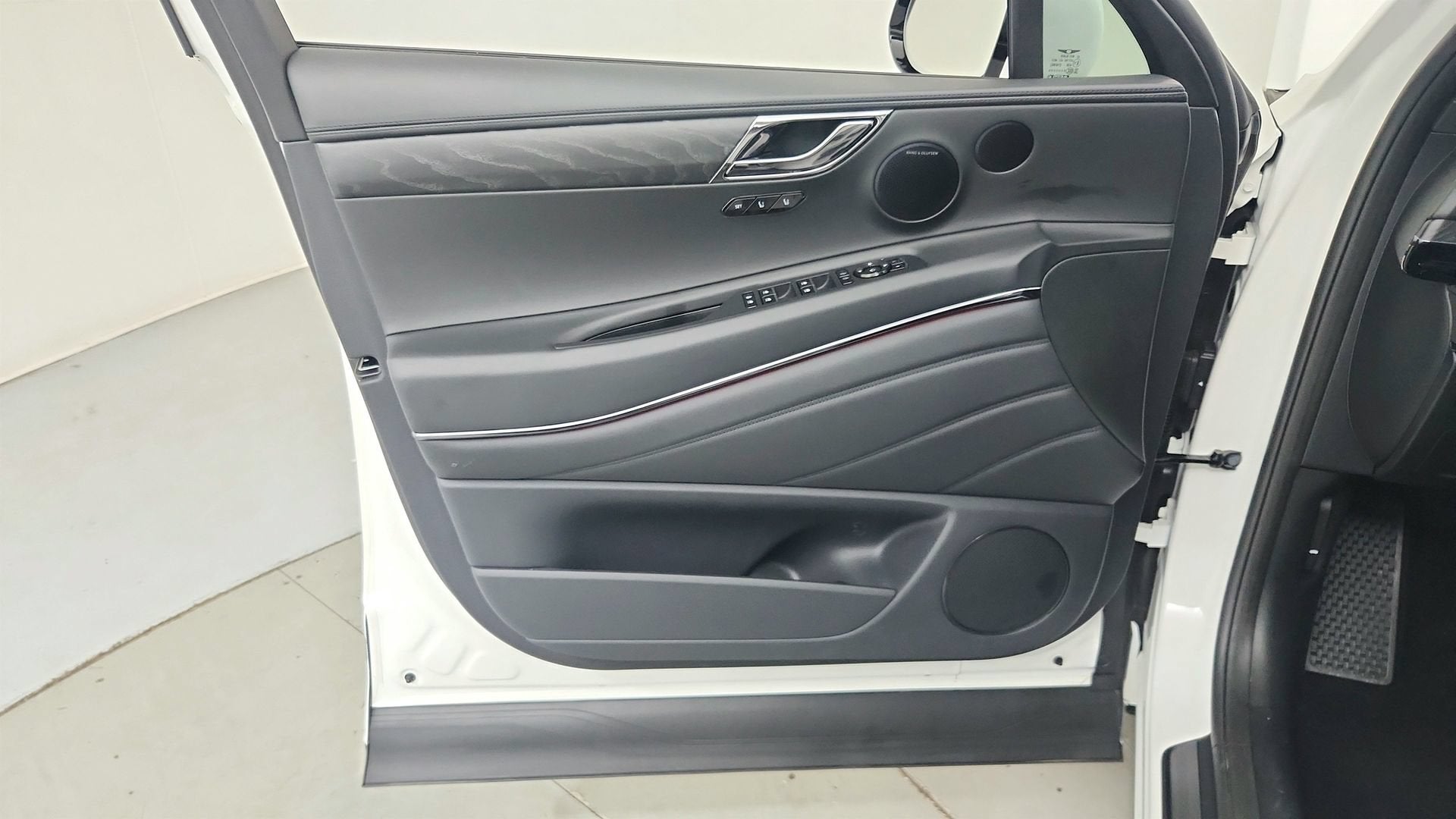 2026 Genesis GV80 Coupe 3.5T E-SC Prestige Black AWD