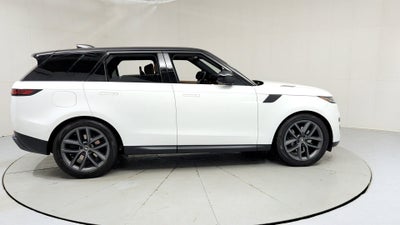 2025 Land Rover Range Rover Sport P360 SE