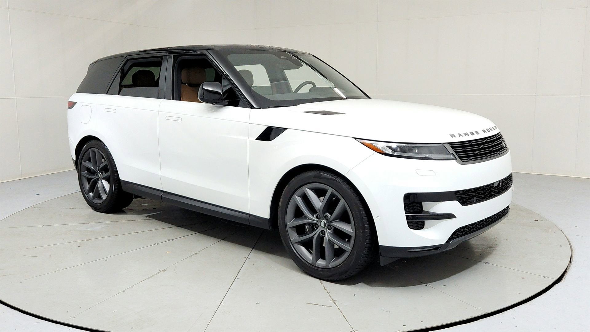 2025 Land Rover Range Rover Sport P360 SE