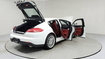 2014 Porsche Panamera 4