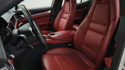 2014 Porsche Panamera 4