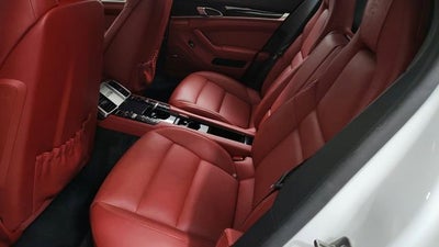 2014 Porsche Panamera 4