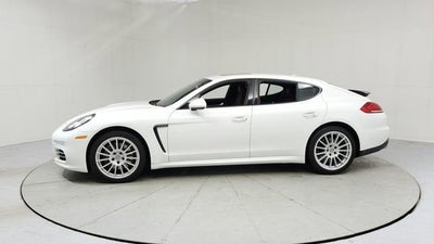 2014 Porsche Panamera 4