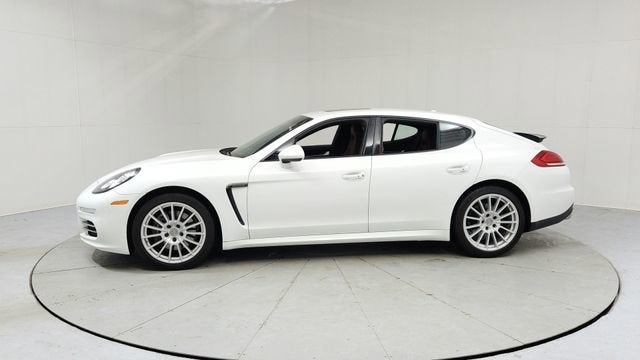 2014 Porsche Panamera 4