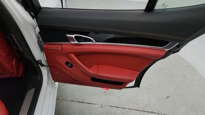 2014 Porsche Panamera 4