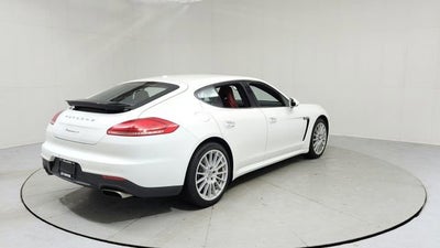 2014 Porsche Panamera 4