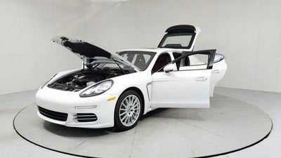 2014 Porsche Panamera 4