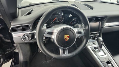 2014 Porsche 911 Carrera 4