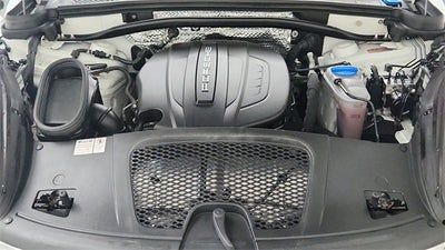 2018 Porsche Macan 4DR SUV AWD