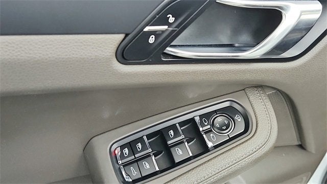 2018 Porsche Macan 4DR SUV AWD