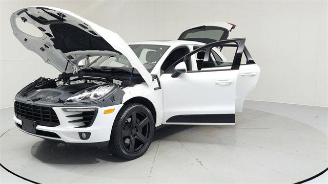 2018 Porsche Macan 4DR SUV AWD